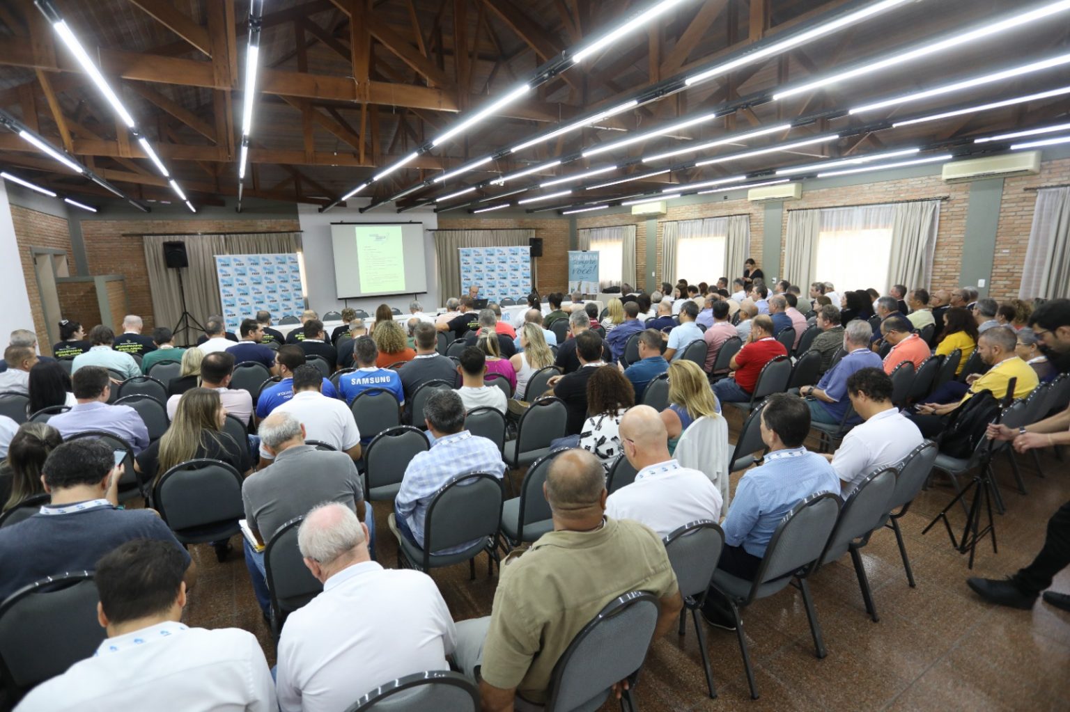 Começam conferências que vão embasar a Campanha Nacional dos Bancários