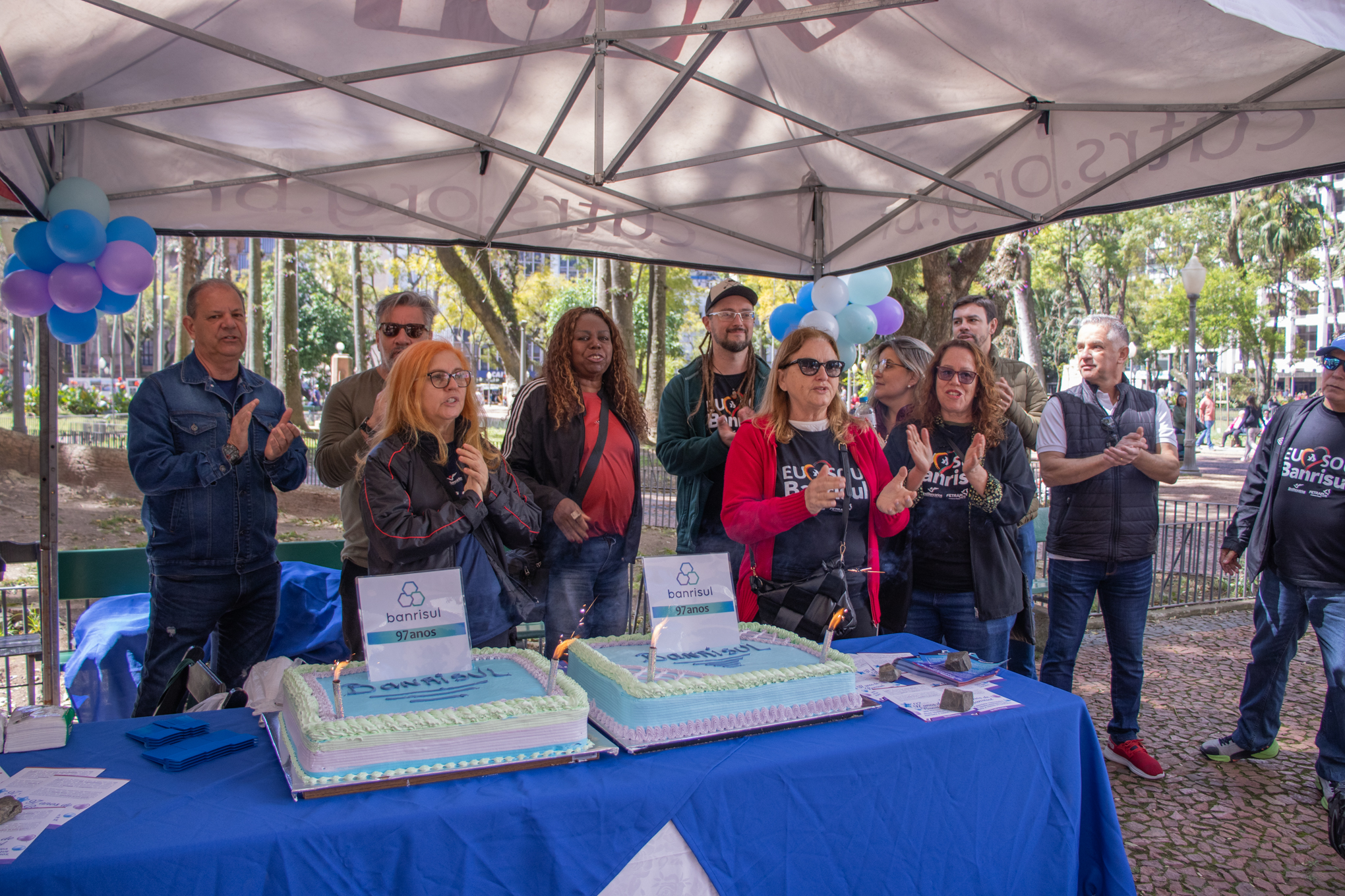 Banrisul completa 97 anos com ato em defesa do banco público