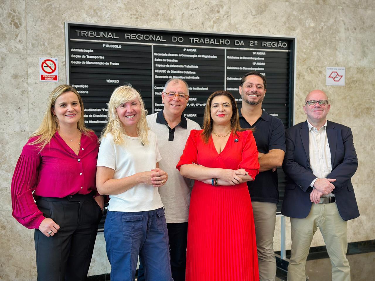 COE Itaú conquista proposta com pagamento para bancários impactados por demissão em massa