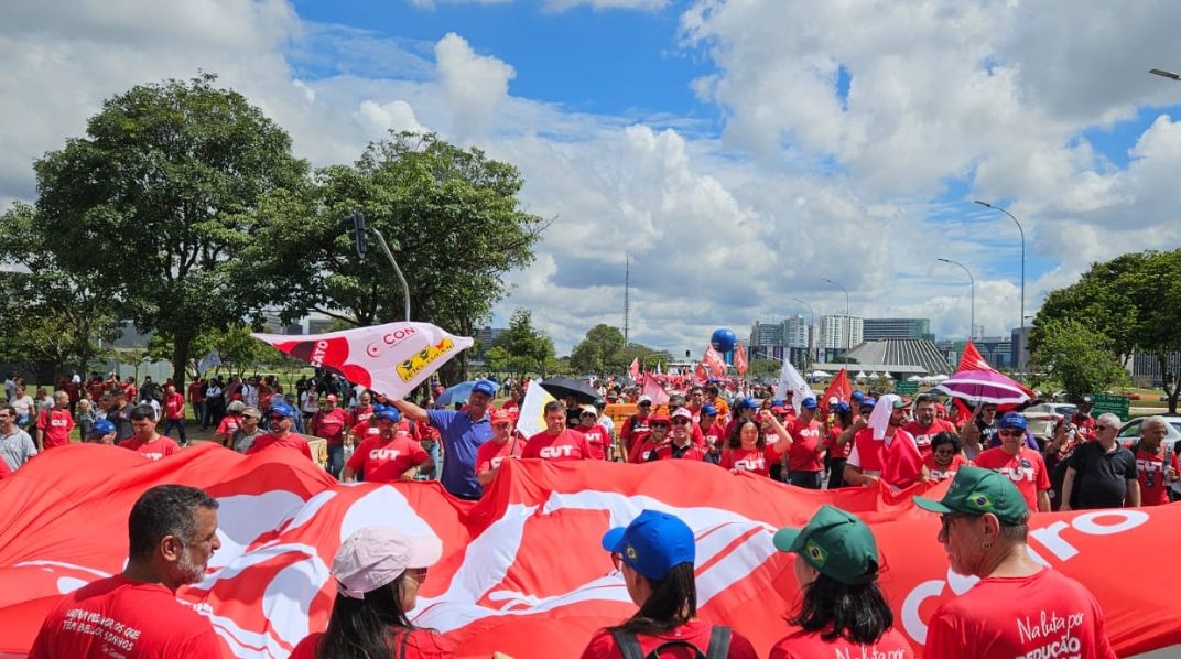 CUT e centrais sindicais ocuparão Brasília pela redução da jornada sem redução salarial, fim da escala 6×1 e outros direitos